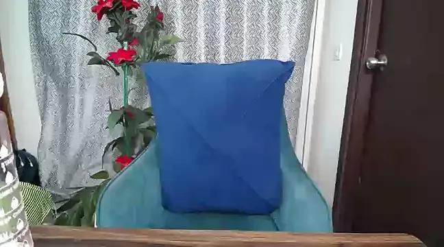 Cutie_pihuu from StripChat is Freechat