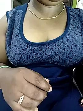 Deepikasree webcams show profile image 