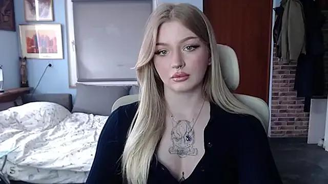 Incite your eccentricities: Get kinky and please these steamy asian sluts, who will reward you with wacky outfits and vibrating toys.