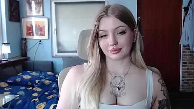 DelightCamila from StripChat is Freechat