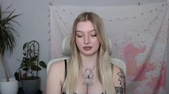 Incite your eccentricities: Get kinky and please these steamy asian sluts, who will reward you with wacky outfits and vibrating toys.