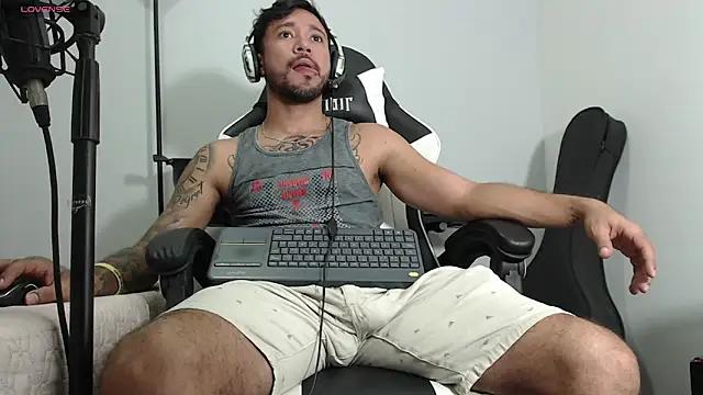 dereck_karter from StripChat