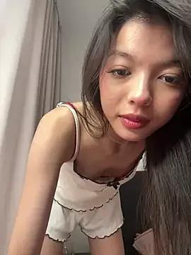 Check-out the ultimate cam show with our asian page. Come in and peek our huge showcase of popular asian liveshows out there!