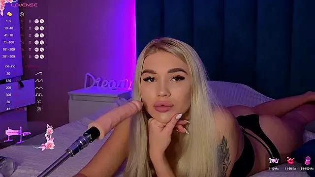 Incite your eccentricities: Get kinky and please these steamy asian sluts, who will reward you with wacky outfits and vibrating toys.