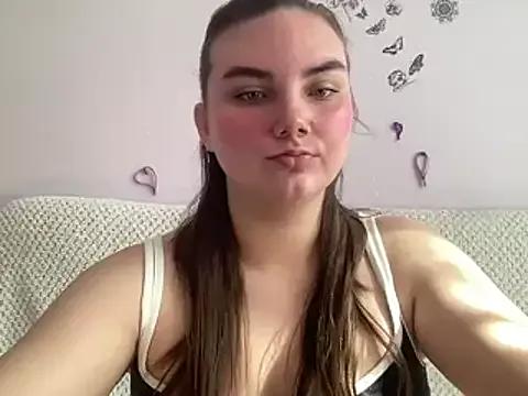 Dreamyblushfairy from StripChat is Freechat