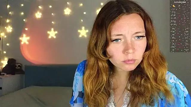 ellisunny from StripChat