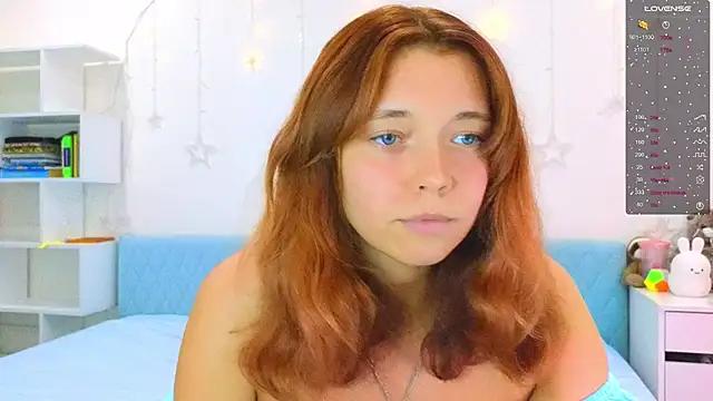 ellisunny from StripChat
