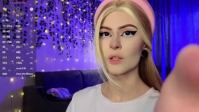 Incite your eccentricities: Get kinky and please these steamy asian sluts, who will reward you with wacky outfits and vibrating toys.