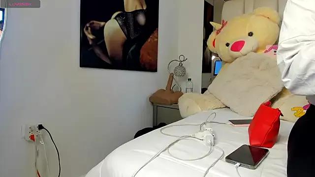 Incite your eccentricities: Get kinky and please these steamy asian sluts, who will reward you with wacky outfits and vibrating toys.