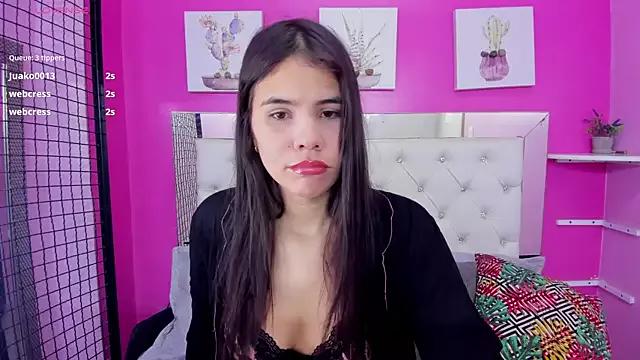 Emilybeltons from StripChat is Freechat
