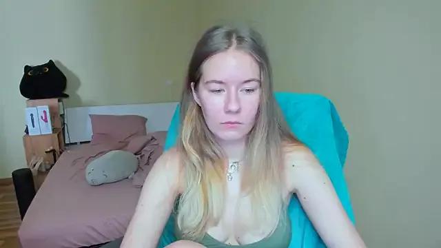 Incite your eccentricities: Get kinky and please these steamy asian sluts, who will reward you with wacky outfits and vibrating toys.