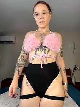 Photos of Eva-Nude from StripChat is Freechat