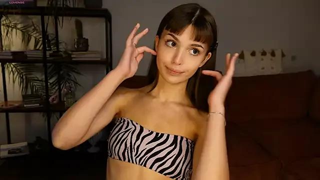 Photos of Eva_Zill from StripChat is Freechat