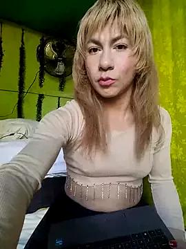 Photos of Evehamp from StripChat is Freechat