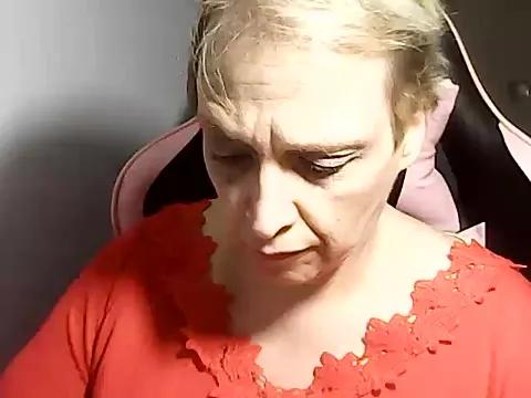 feuerhexe from StripChat
