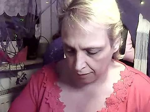 feuerhexe from StripChat