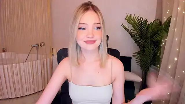 FloweryLove_1 from StripChat is Freechat