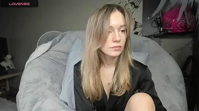 Incite your eccentricities: Get kinky and please these steamy asian sluts, who will reward you with wacky outfits and vibrating toys.