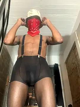 Photos of Fuego_Favent_1 from StripChat is Freechat