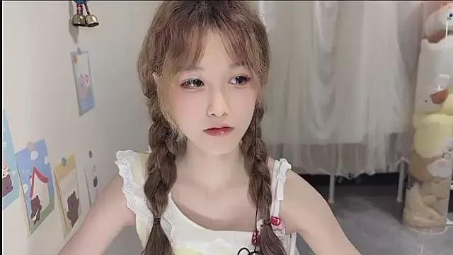 FuFu-puff from StripChat