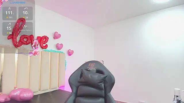 Incite your eccentricities: Get kinky and please these steamy asian sluts, who will reward you with wacky outfits and vibrating toys.