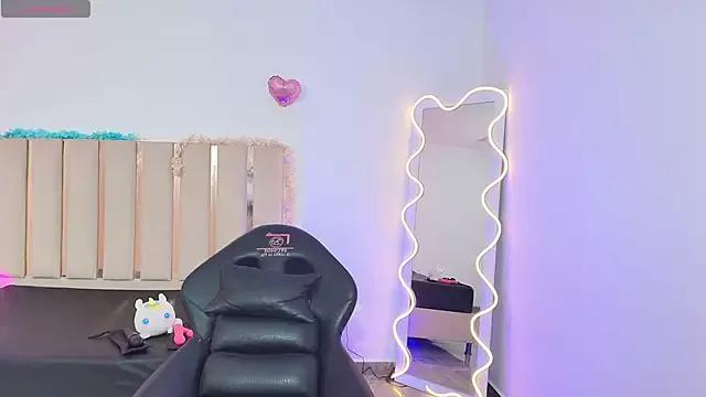 Incite your eccentricities: Get kinky and please these steamy asian sluts, who will reward you with wacky outfits and vibrating toys.
