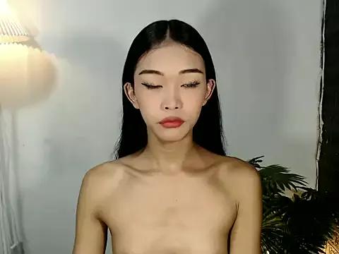 Photos of holyakiesha from StripChat is Freechat