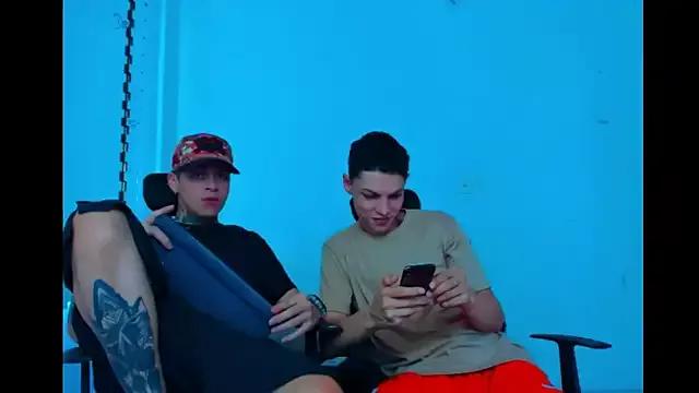 Photos of HOT_boy2025 from StripChat is Freechat