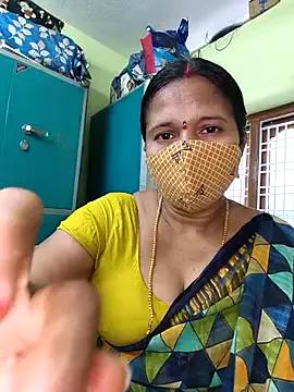 Photos of hotladyIndian1 from StripChat is Freechat