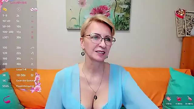 Incite your eccentricities: Get kinky and please these steamy asian sluts, who will reward you with wacky outfits and vibrating toys.
