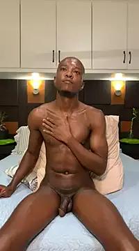 iCrushYenu from StripChat is Freechat