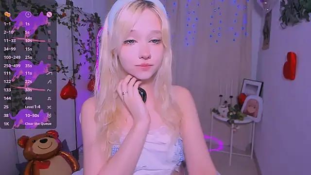 Incite your eccentricities: Get kinky and please these steamy asian sluts, who will reward you with wacky outfits and vibrating toys.