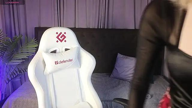 Incite your eccentricities: Get kinky and please these steamy asian sluts, who will reward you with wacky outfits and vibrating toys.
