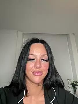 Photos of juicylucie from StripChat is Freechat