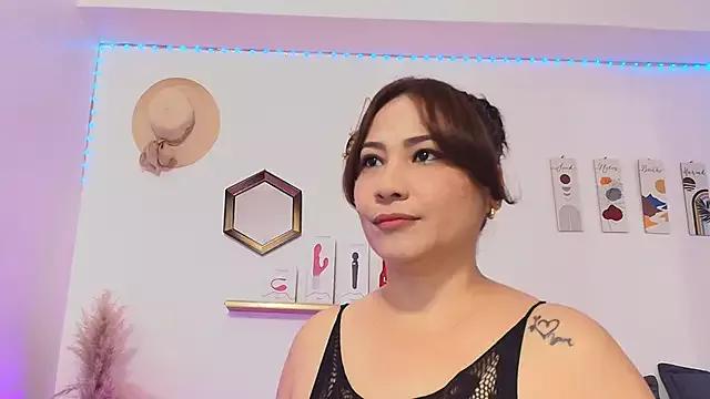 JuliRamirez from StripChat is Freechat