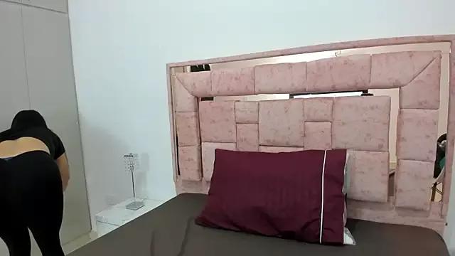 Kalifha_nix from StripChat is Freechat