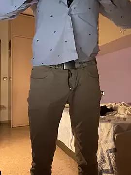 Kamaleonix from StripChat