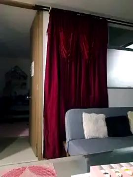 Karlagonzales_ from StripChat is Freechat