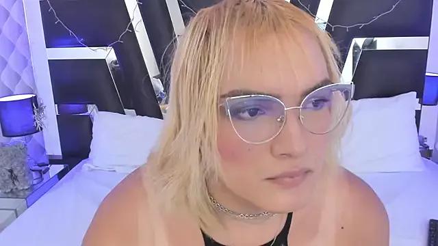 Incite your eccentricities: Get kinky and please these steamy asian sluts, who will reward you with wacky outfits and vibrating toys.