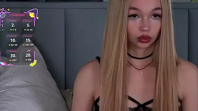 Incite your eccentricities: Get kinky and please these steamy asian sluts, who will reward you with wacky outfits and vibrating toys.