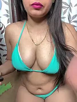 Photos of Kaur6969 from StripChat is Freechat