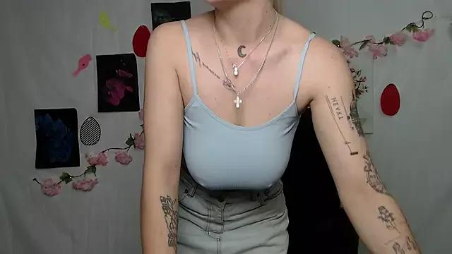 Incite your eccentricities: Get kinky and please these steamy asian sluts, who will reward you with wacky outfits and vibrating toys.