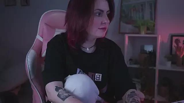 Lana__May from StripChat is Freechat