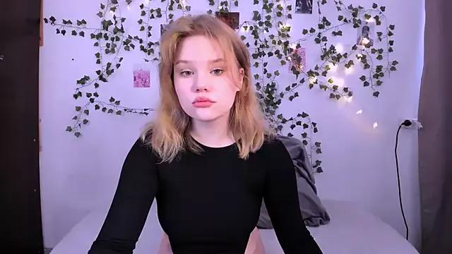 Incite your eccentricities: Get kinky and please these steamy asian sluts, who will reward you with wacky outfits and vibrating toys.