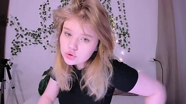 Incite your eccentricities: Get kinky and please these steamy asian sluts, who will reward you with wacky outfits and vibrating toys.