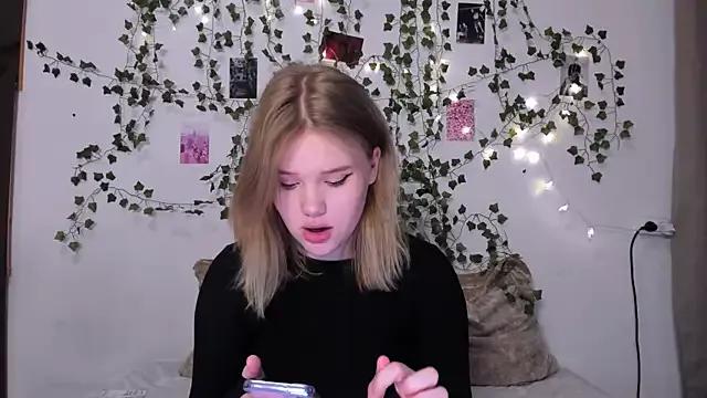 Incite your eccentricities: Get kinky and please these steamy asian sluts, who will reward you with wacky outfits and vibrating toys.