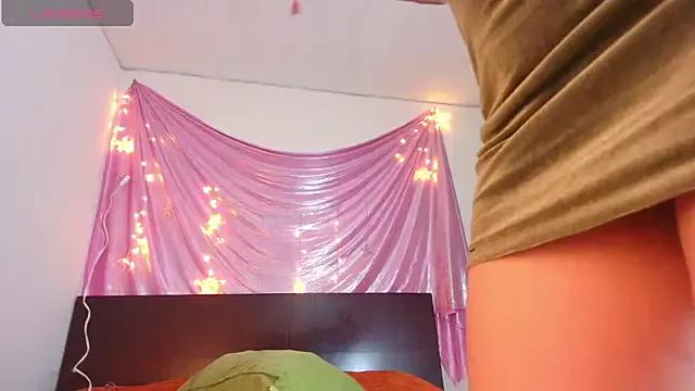 latinaStepmom from StripChat is Freechat