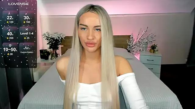 Incite your eccentricities: Get kinky and please these steamy asian sluts, who will reward you with wacky outfits and vibrating toys.