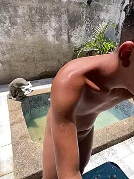 Leo_bunny_hot from StripChat is Freechat