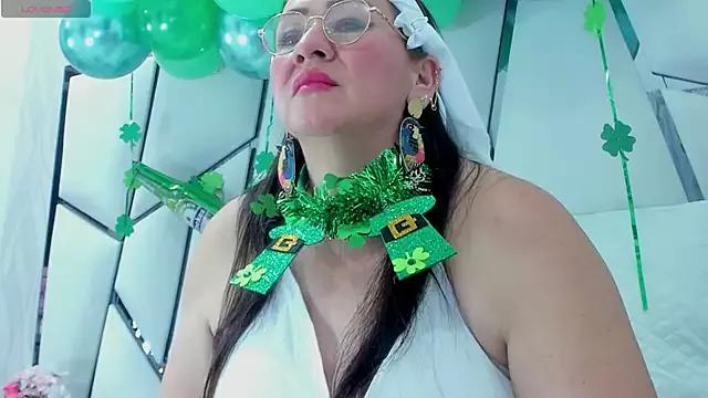 Incite your eccentricities: Get kinky and please these steamy asian sluts, who will reward you with wacky outfits and vibrating toys.